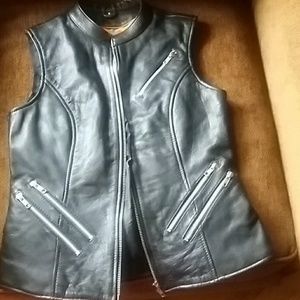 WOMEN S LEATHER VEST